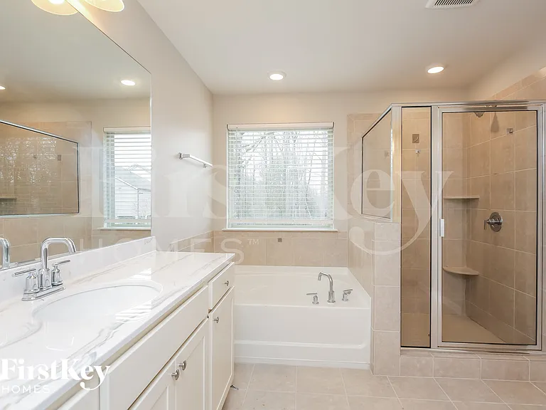 2476 Morgan Spring Ln — Photo 12