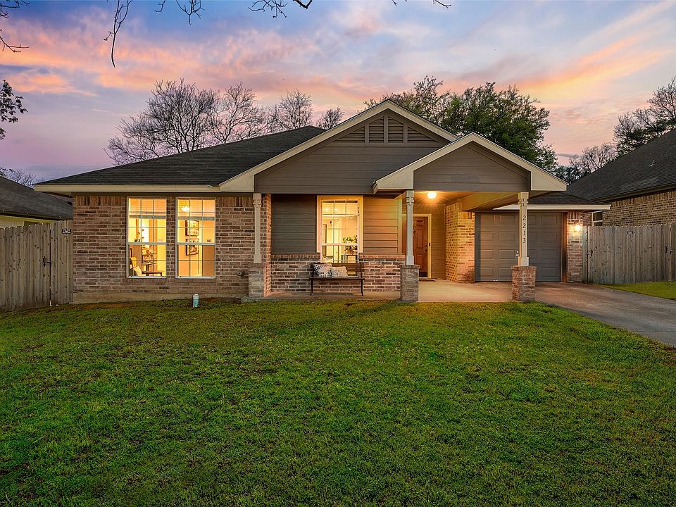1st image of 2213 Autumn Woods Dr