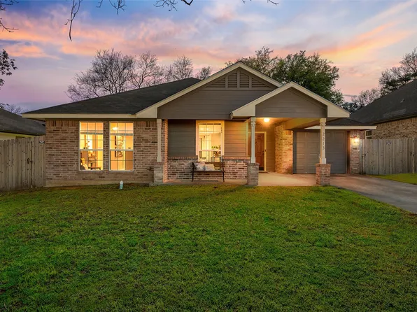 2213 Autumn Woods Dr, Waco, TX 76711
