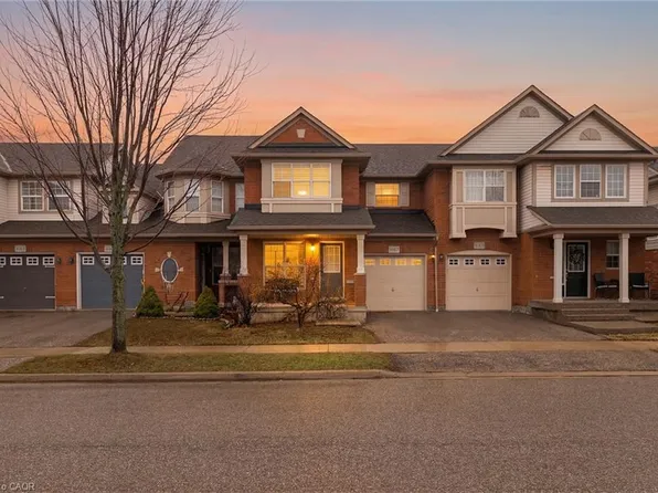 4067 Donnic Dr, Burlington, ON L7M 0A5