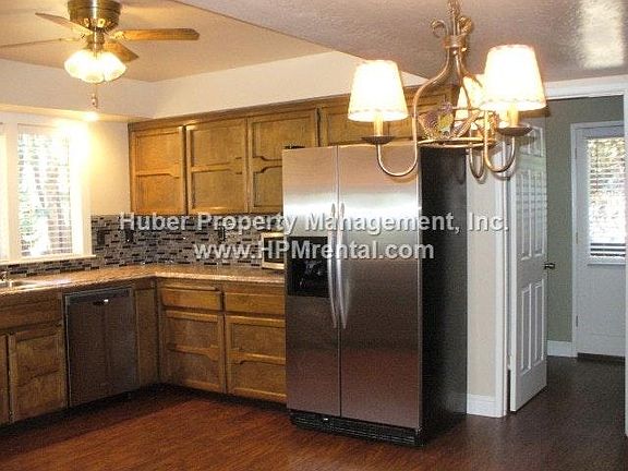 3rd image of 5410 Happy Pines Dr