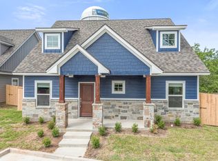 3610 Cavitt Ave, Bryan, TX 77801