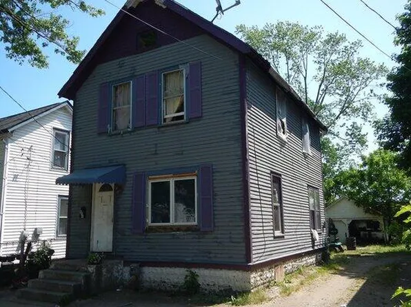 931 Clarence St, Kalamazoo, MI 49001