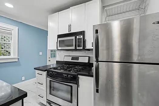 801 Piedmont Way NE — Photo 13