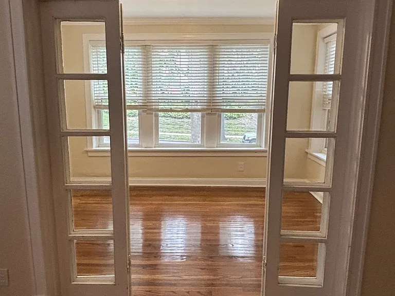 6531 San Bonita Ave #2E — Photo 3
