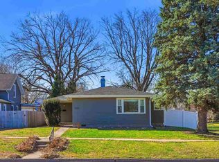 1009 E 2nd St, Washington, IA 52353