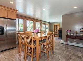 21 Jameson St, Fairhaven, MA 02719