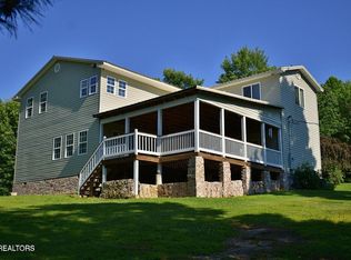 529 Hunley Rd, Speedwell, TN 37870