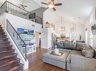 922 Darion St, New Braunfels, TX 78130