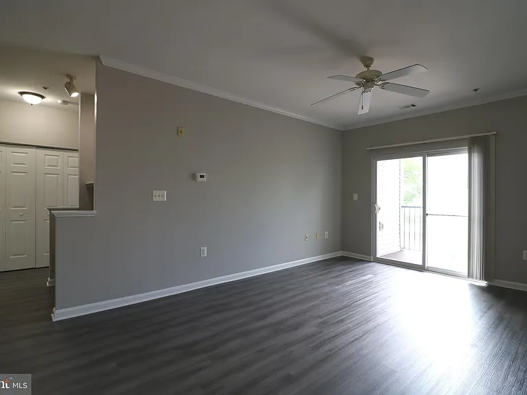5117 E Travis Edward Way #5117E — Photo 5
