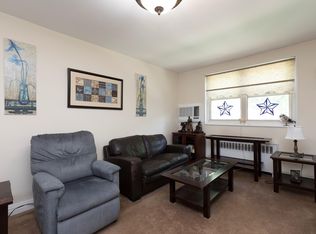 255-16 61st Ave, Little Neck, NY 11362