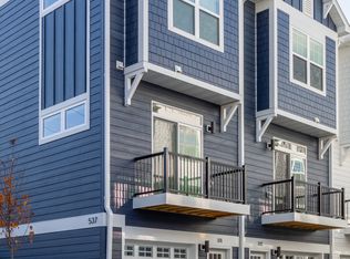 533 14th Ave SW #105, Rochester, MN 55902