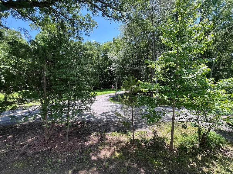 5800 Fenwick Rd — Photo 49