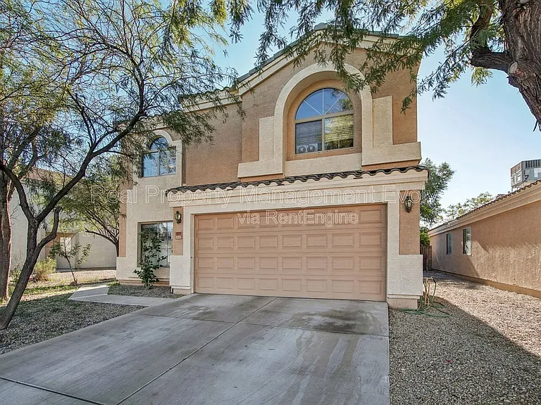 12571 W Mauna Loa Ln — Photo 2