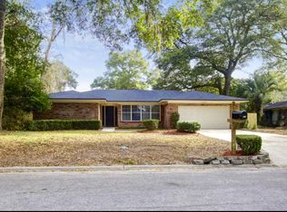 207 Vanderford Rd W, Orange Park, FL 32073
