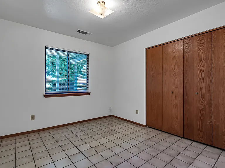 Office/Bedroom