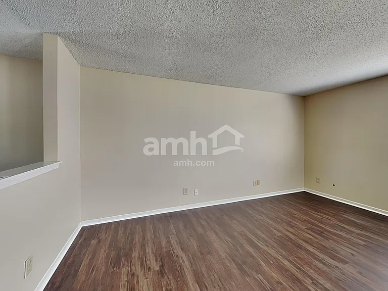 10325 Carrington Way — Photo 6