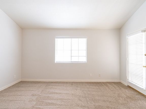 3rd image of 8810 Etiwanda Ave APT 2