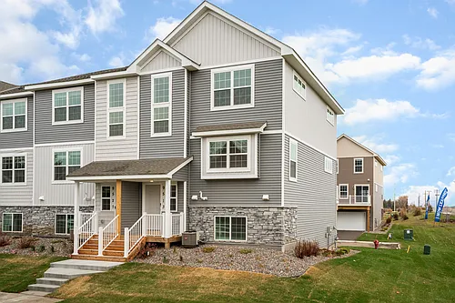 Floor plan TH | Caledonia - End Unit
