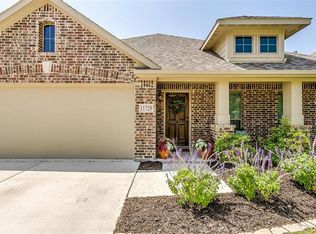 11729 Dixon Dr, Fort Worth, TX 76108