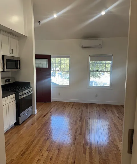 121 S Birch St #1 — Photo 17