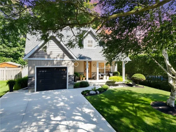 10 Forrest Ave E, Wilmot, ON N3A 1X3