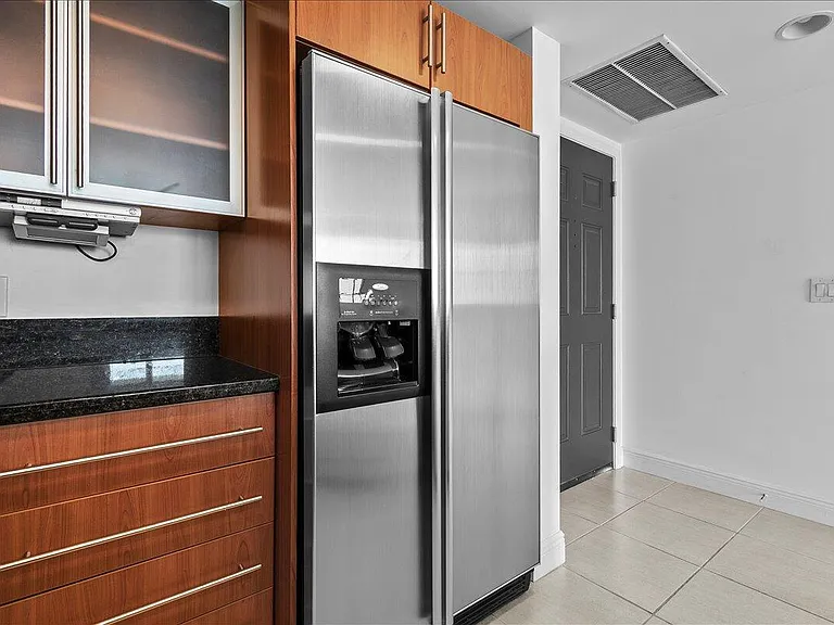 610 Clematis St #704 — Photo 4