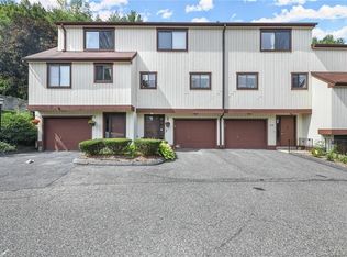 178 Beacon Hill Cmn #178, Beacon Falls, CT 06403