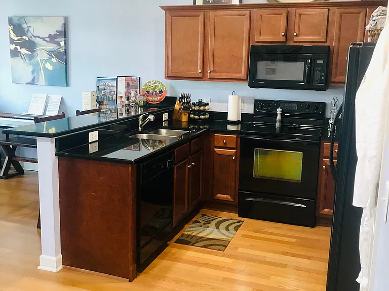 2310 Elliott Ave #833 — Photo 17