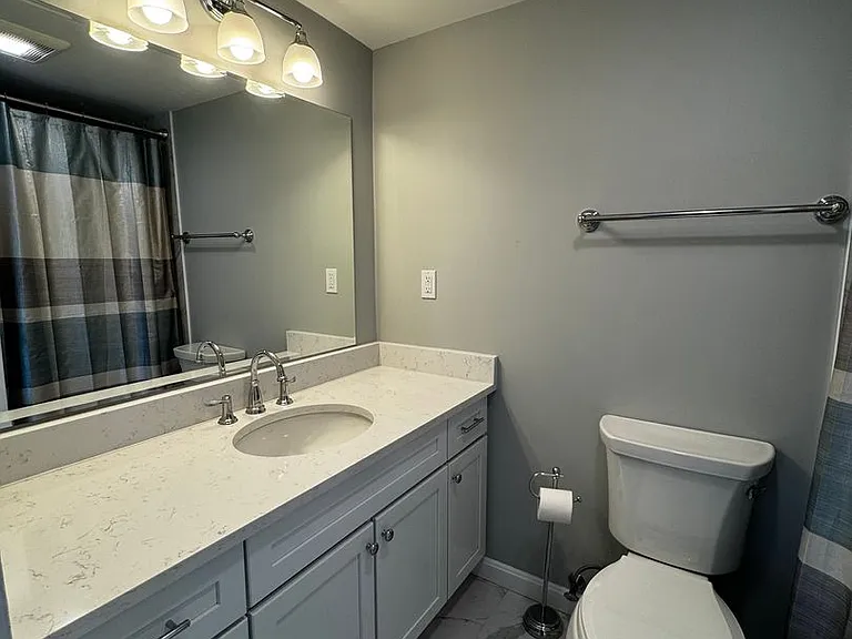 255 North Rd #44 — Photo 9