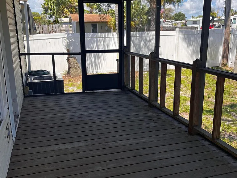 8015 SE Fairchild Way — Photo 5