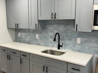 25 Myrtle Ave #2, Central Islip, NY 11722