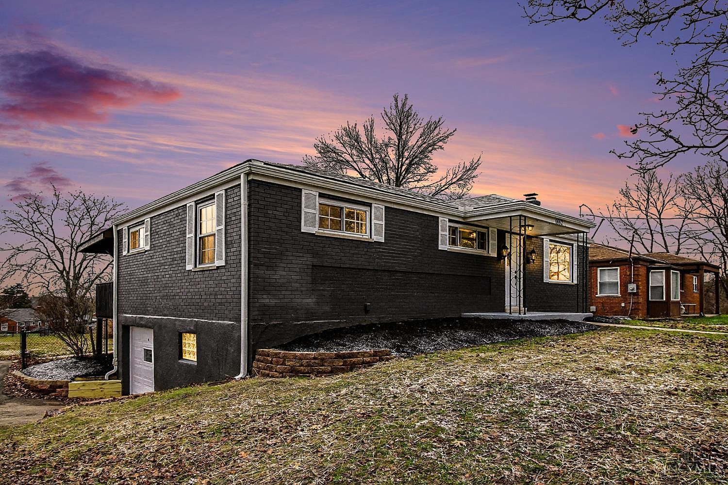 6662 Daleview Rd, Cincinnati, OH 45247 | Zillow