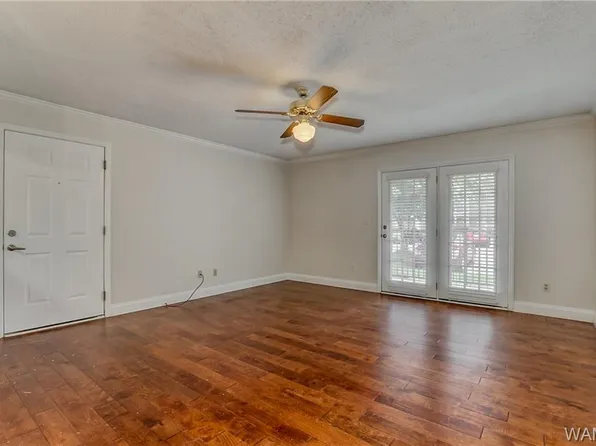 120 15th St E APT 908, Tuscaloosa, AL 35401