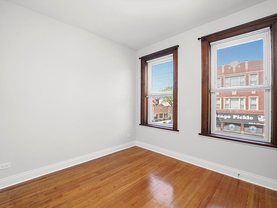 1st image of 3048-50 N Milwaukee Ave #3048-2R
