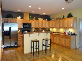 742 Glenmore Loop, Port Orchard, WA 98366