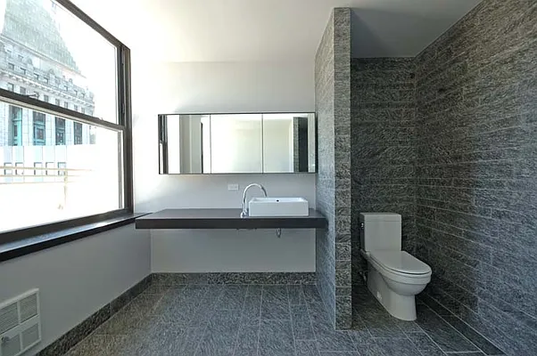 Sold by Avenue Real Estate | media 26