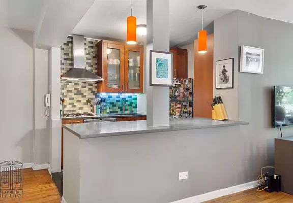 2nd image of 41-31 51st St APT 3K