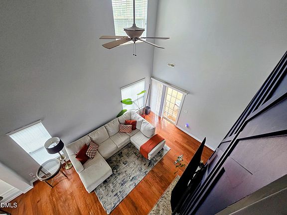 4th image of 3227 Whispernut Ln