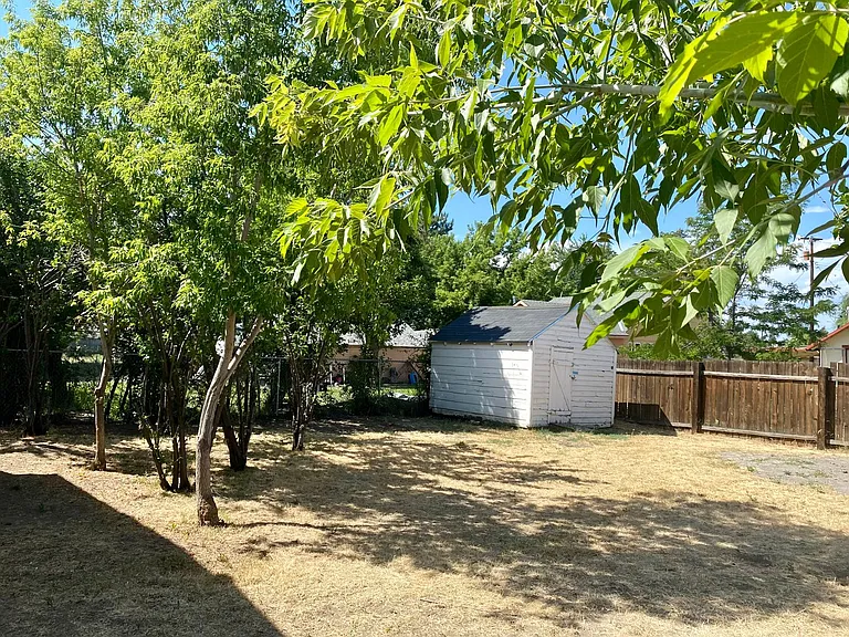 3028 Madison St — Photo 3