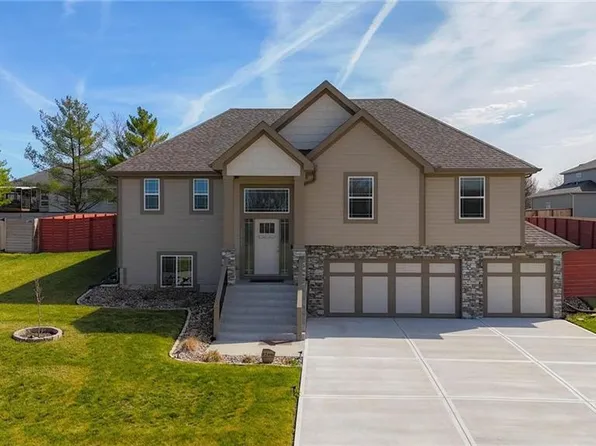 12416 Adam St, Excelsior Springs, MO 64024