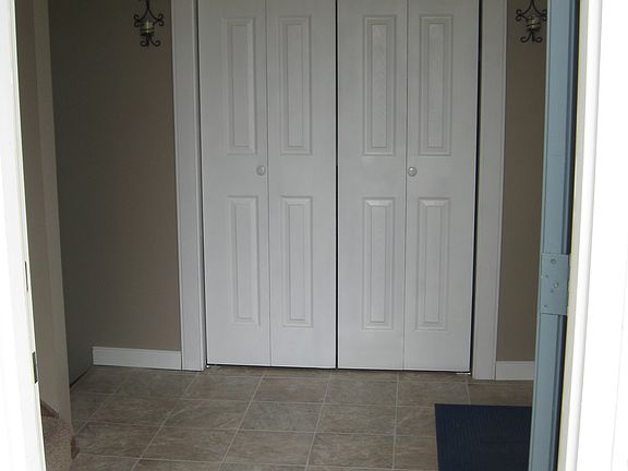 2nd image of 2167 Forrest Ave