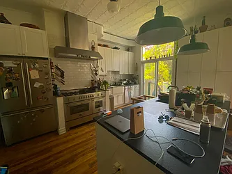 Rented by Sidewalk Realty LLC