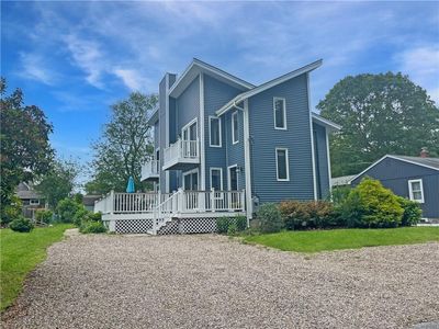 34 Beach Plum Rd, Narragansett, RI, 02882