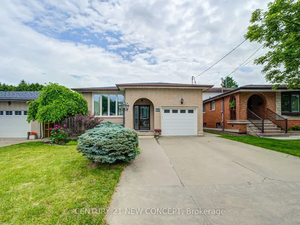 89 Greencedar Dr, Hamilton, ON L9C 6W4