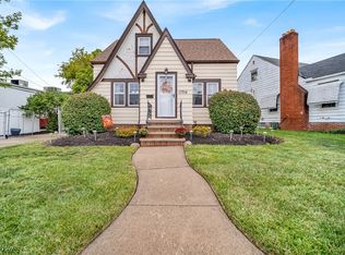 17314 Valleyview Ave, Cleveland, OH