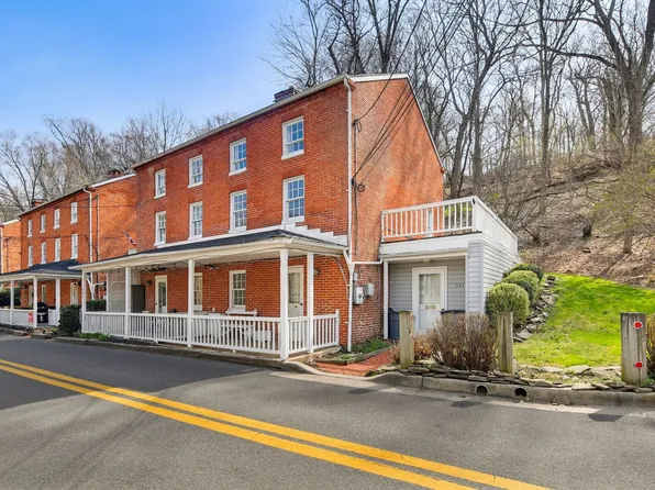 947 Oella Ave, Ellicott City, MD 21043