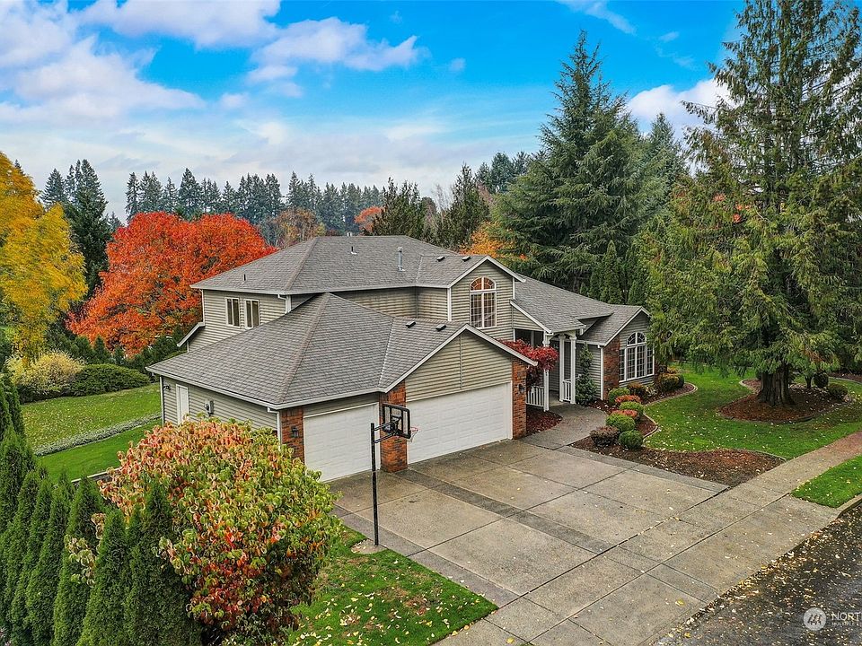 1st image of 4520 NE 142nd Street