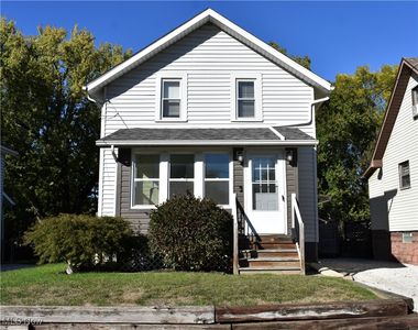 1241 McIntosh Ave, Akron, OH, 44314