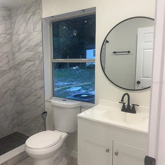 107 Earls Ln — Photo 11